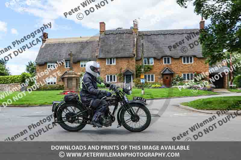 Vintage motorcycle club;eventdigitalimages;no limits trackdays;peter wileman photography;vintage motocycles;vmcc banbury run photographs